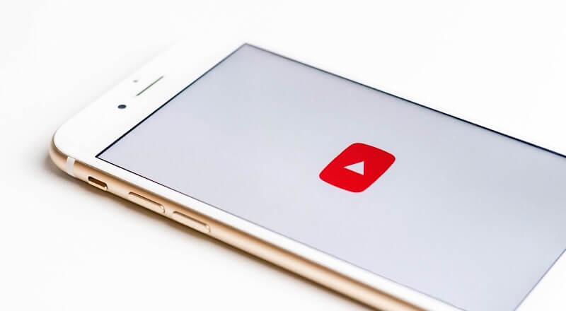 YouTube quietly removes “Broadcast Yourself” motto from its official blog