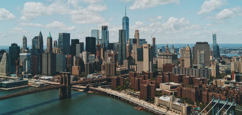 New York plans to replicate California’s “anti-freelancer” law