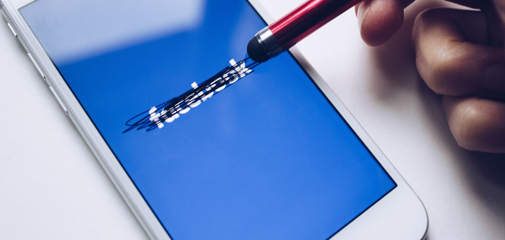 Ditching Facebook improves wellbeing, study shows