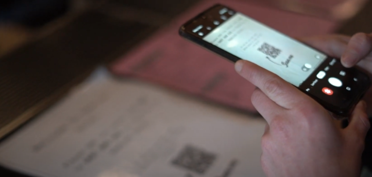 UK considers forcing citizens to use digital QR tracking to prove vaccination status to get into venues