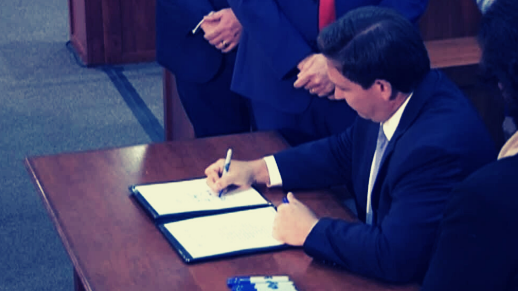 The holes in Florida’s anti-social media censorship bill