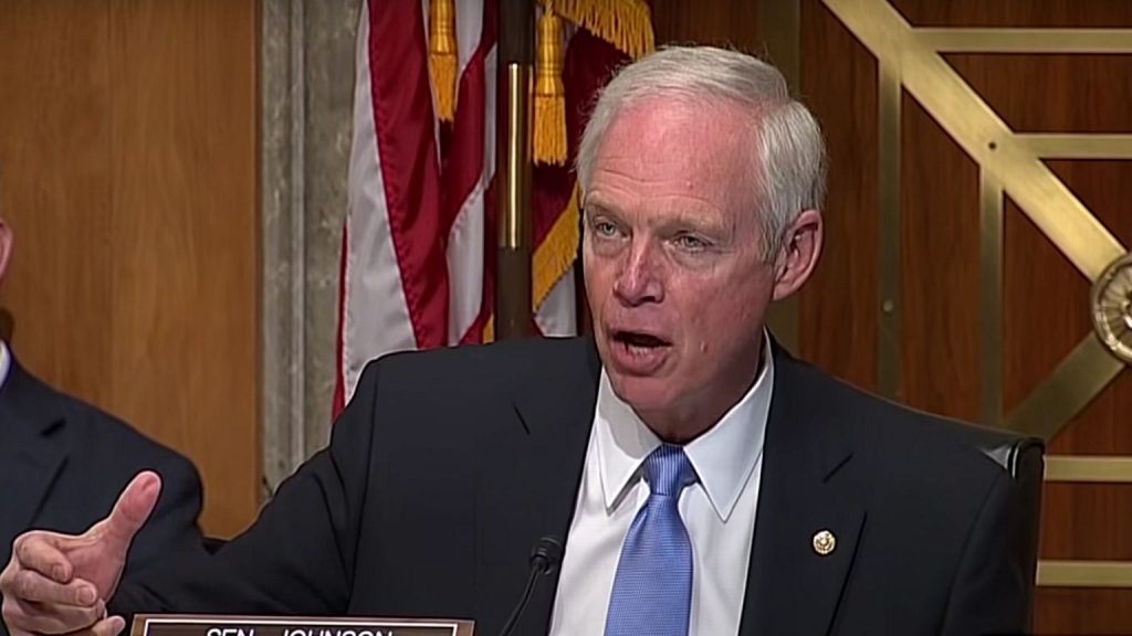 YouTube censors Senator Ron Johnson for “misinformation” after he protested vaccinating kids
