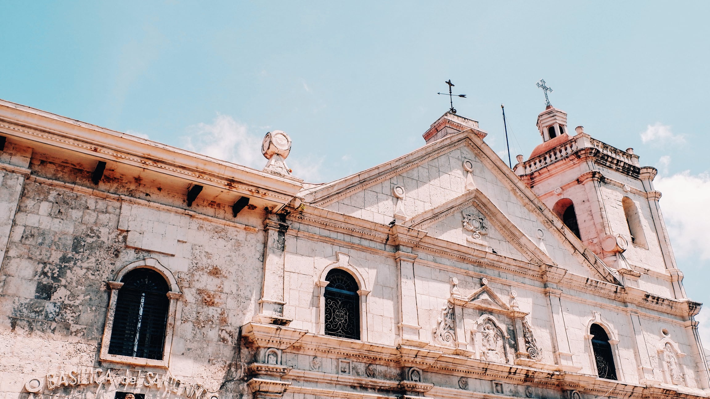 Facebook bans pages of Cebu, Philippines’ governor candidates