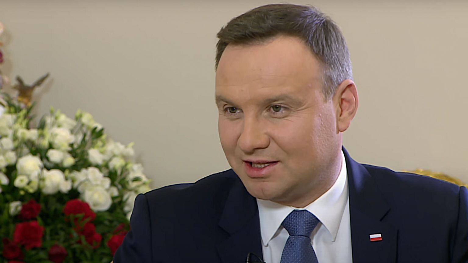 Polish man who called the president a “moron” on Facebook avoids jail