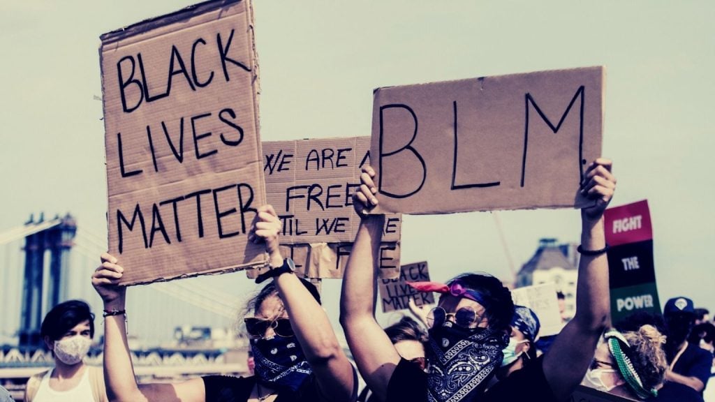 Amazon drops BLM from its charity program