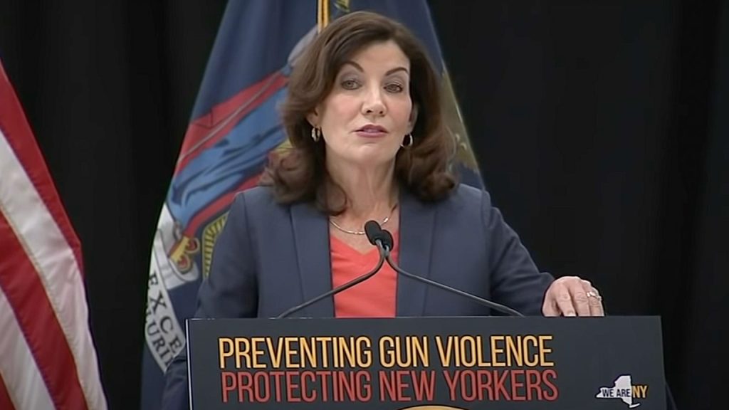 NY Governor Kathy Hochul announces law forcing online platforms to report “hateful” content
