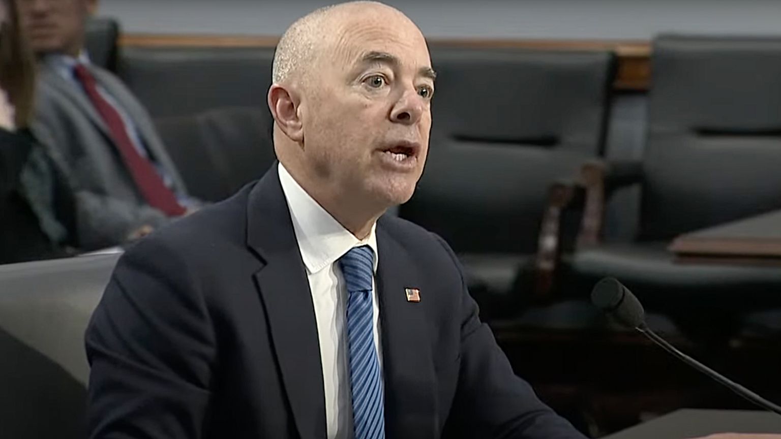 Senators want DHS chief Alejandro Mayorkas to answer for “misleading” testimony about disinformation board