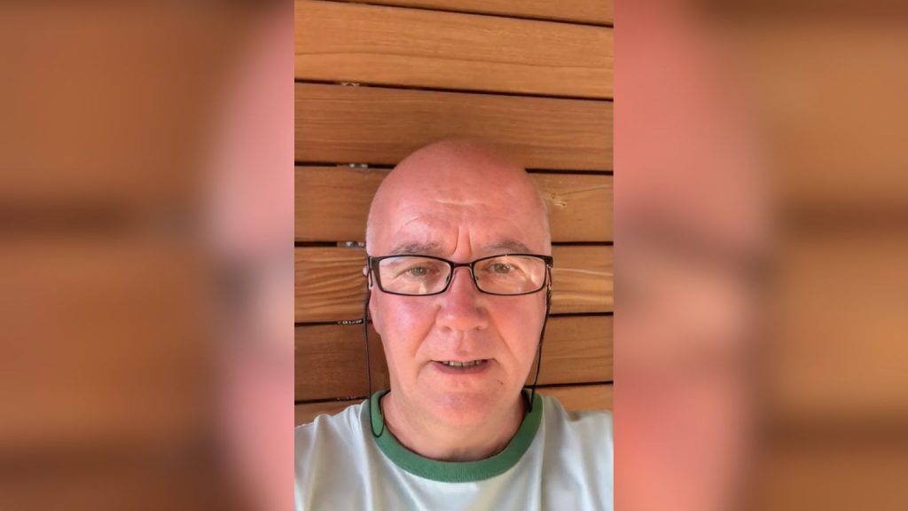 Twitter bans British surgeon Tony Hinton over Covid posts