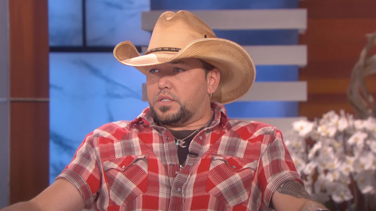 PR firm drops country singer Jason Aldean after his wife’s Instagram posts criticizing trans ops on minors