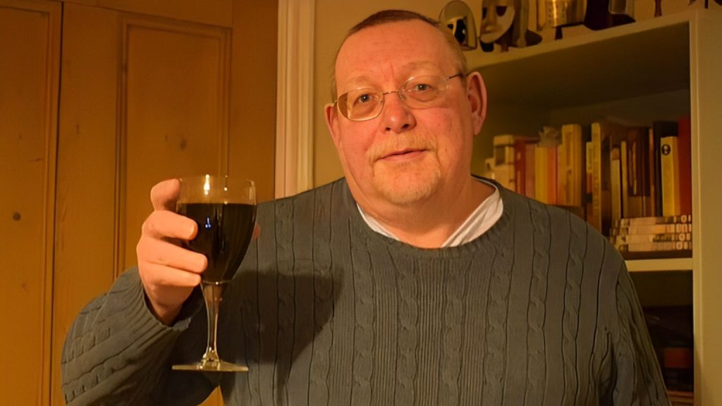 “Only women have a cervix” – biomedical scientist is barred from profession over Twitter posts