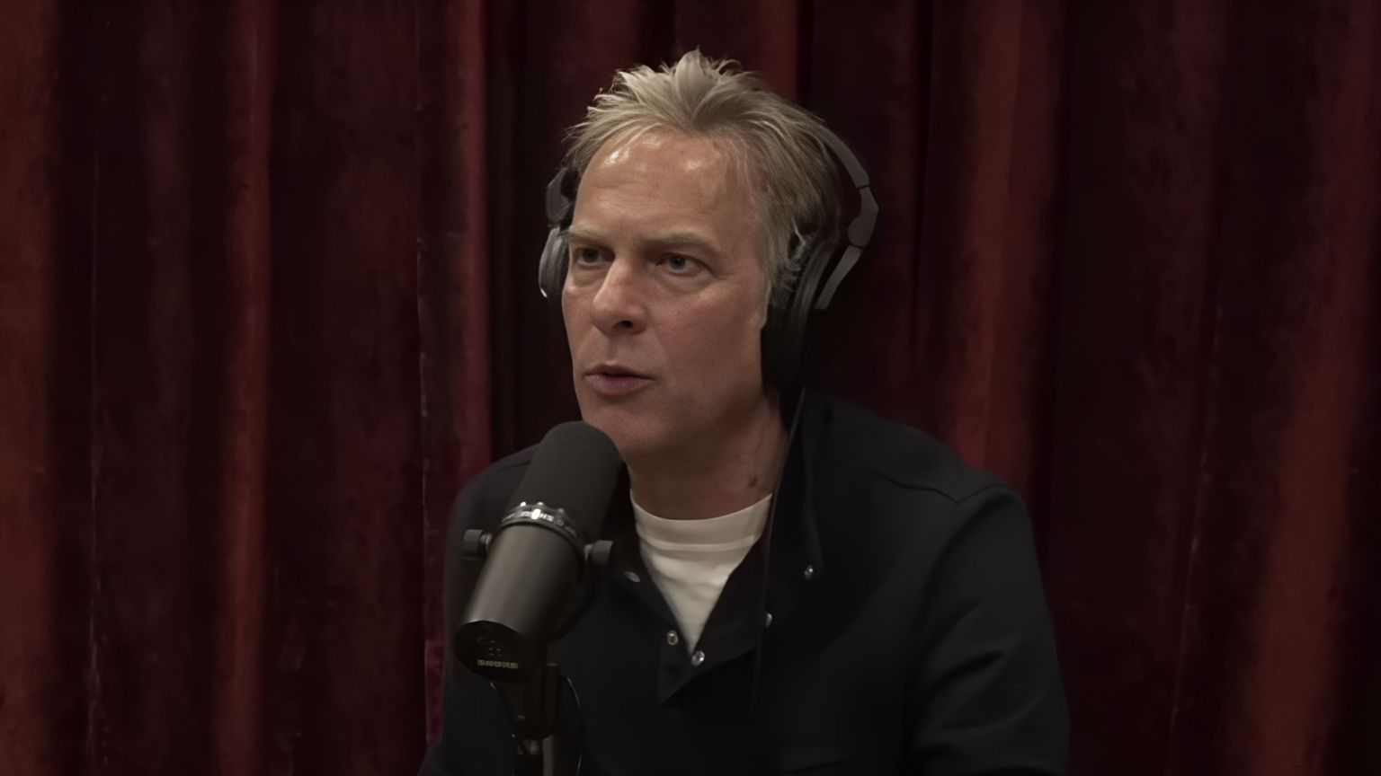 Adam Curry plugs GrapheneOS on Joe Rogan