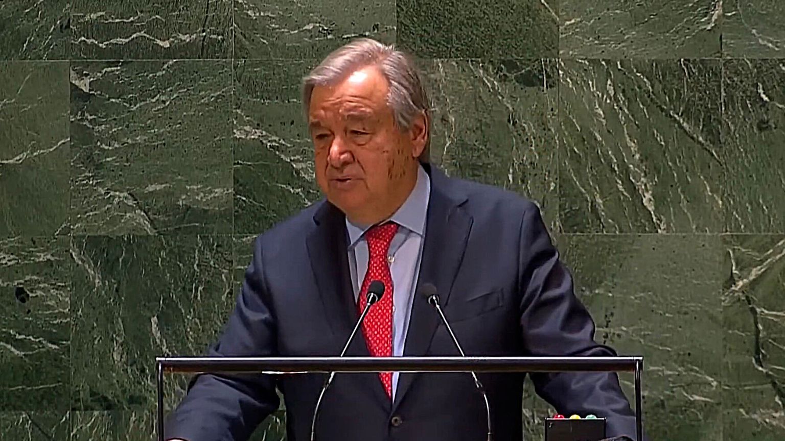 The UN calls for a “code of conduct” on social media