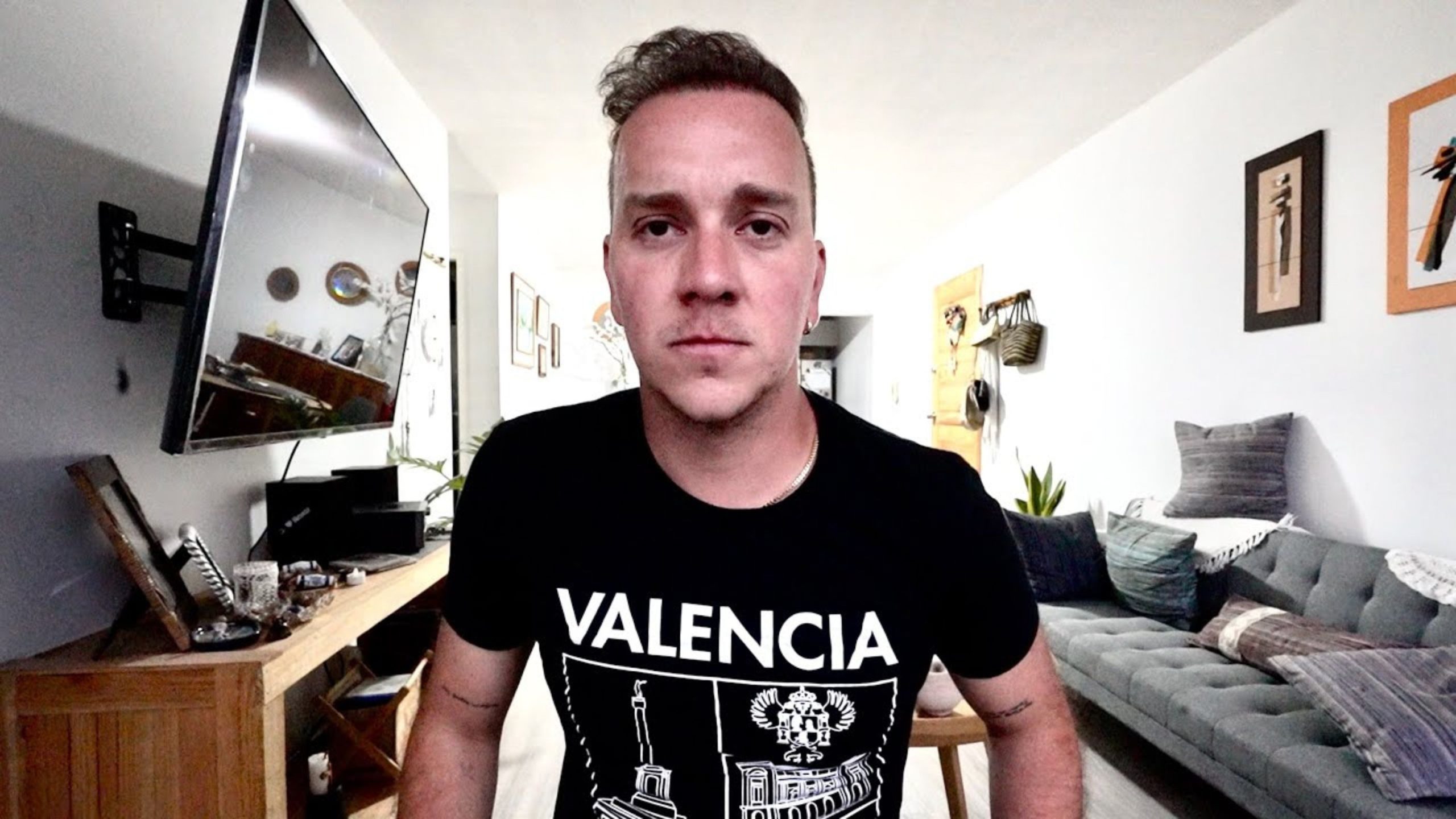 Venezuela Arrests Dissenting Travel Blogger, Held For 32 Hours