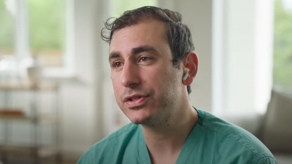Lawyers Slam DOJ’s “Insane” Online Gag Order Against Texas Doctor Who Exposed Controversial Practices on Children