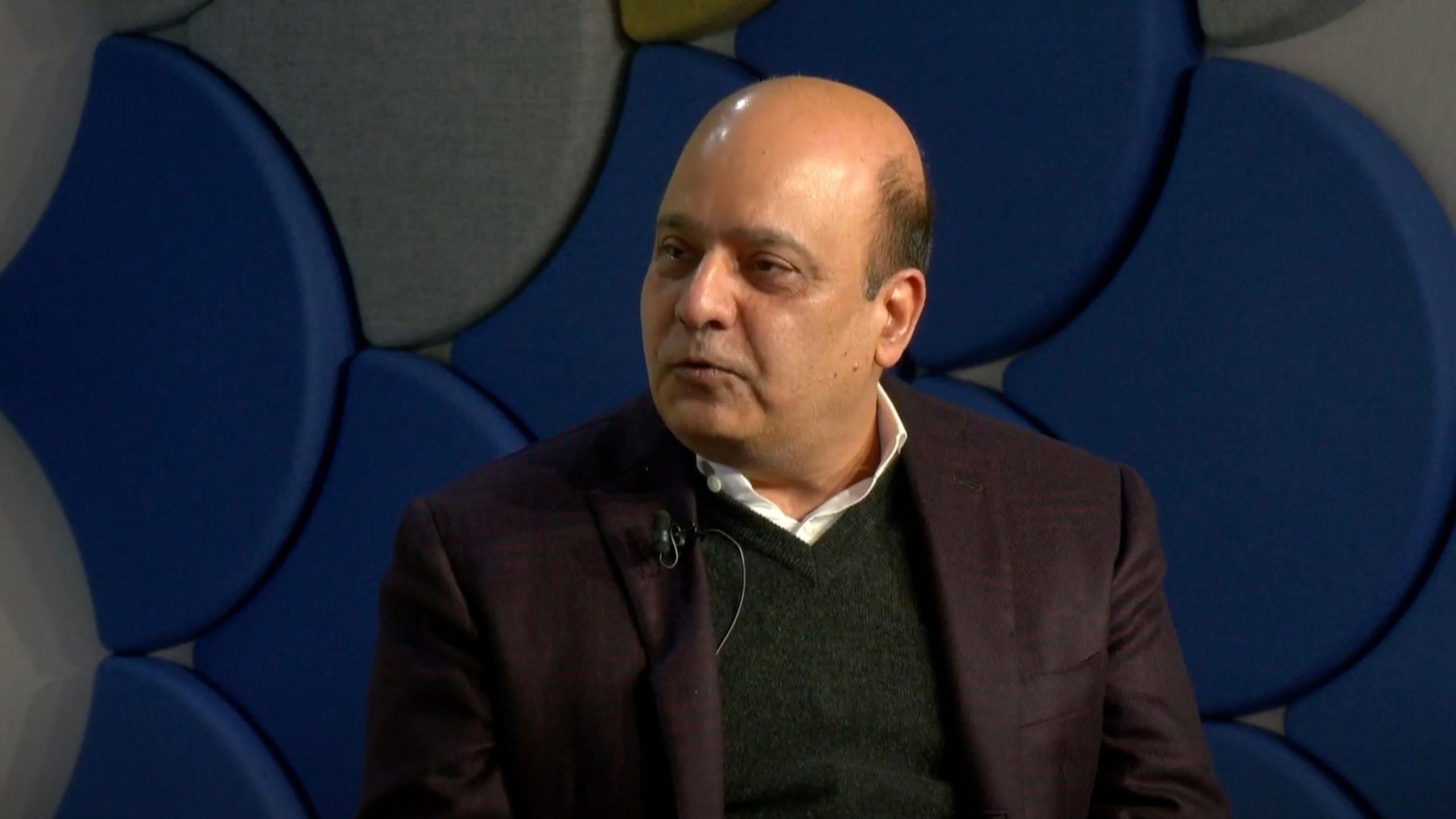 WEF 2025: AI CEO Says Facial Recognition Will Replace Digital IDs in Smart Cities