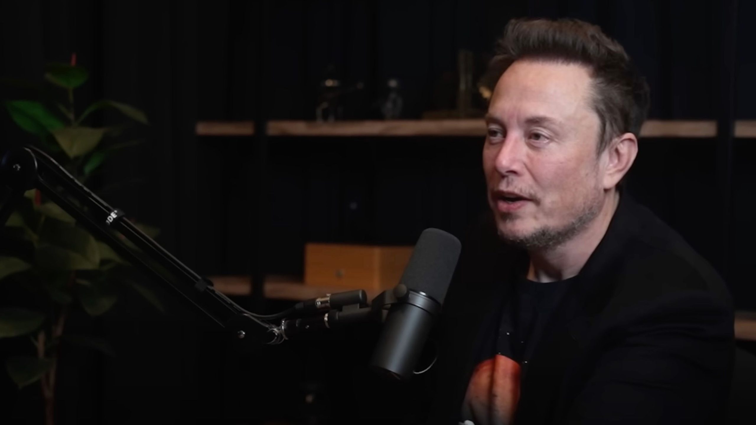 UK Government Considers Labeling Elon Musk a “Malign Actor” Over “Disinformation” Concerns