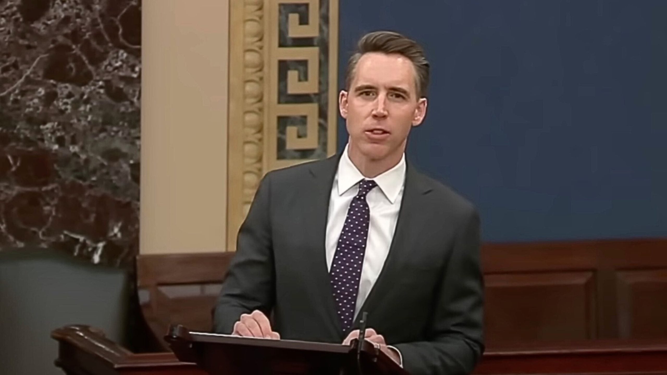 Senator Josh Hawley Proposes AI Ban Targeting China’s DeepSeek, Threatens Jail Time and Fines