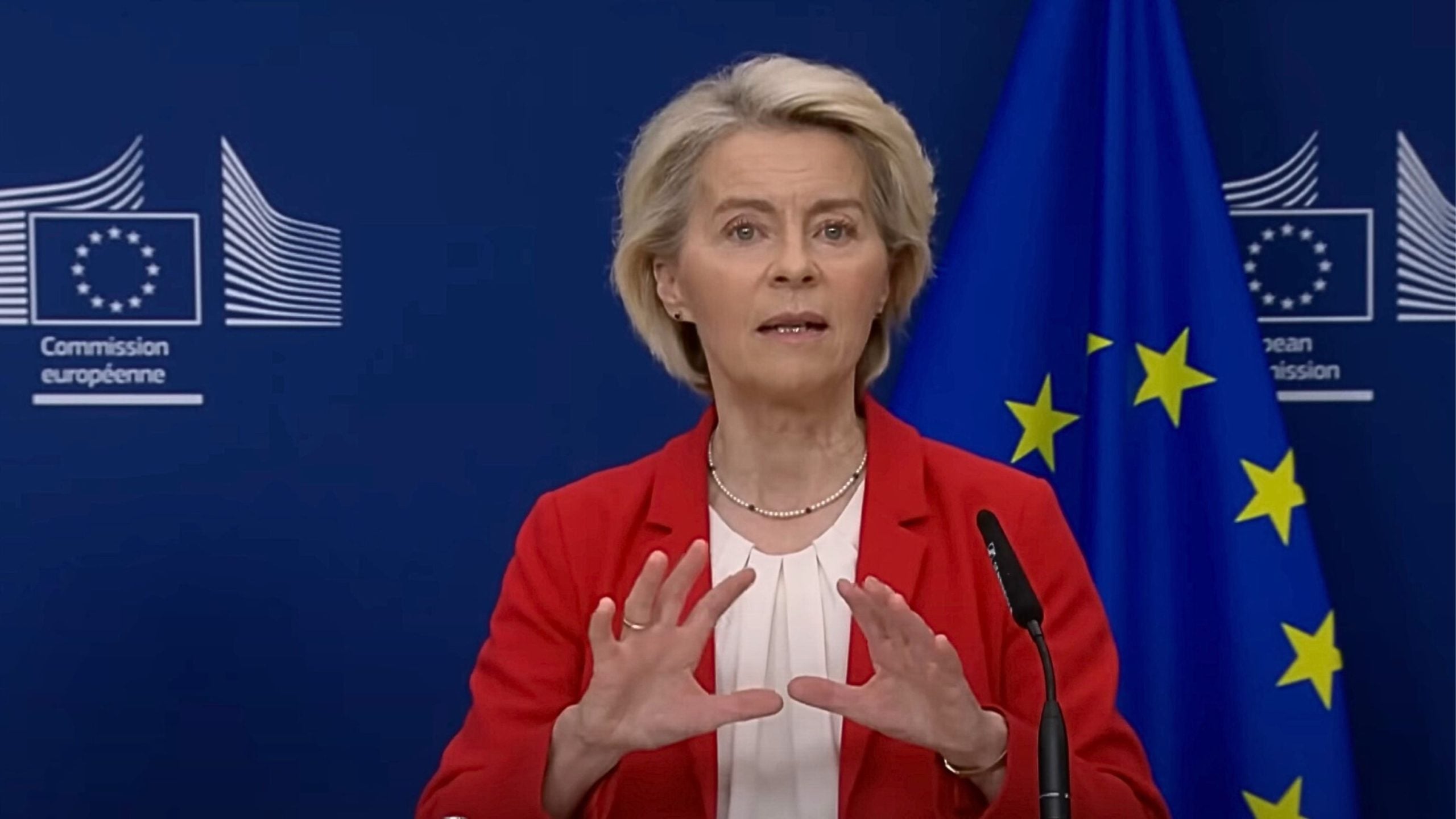 As Mass Chat Surveillance Nears Approval, President von der Leyen is Accused of Transparency Violations Over Deleted Messages